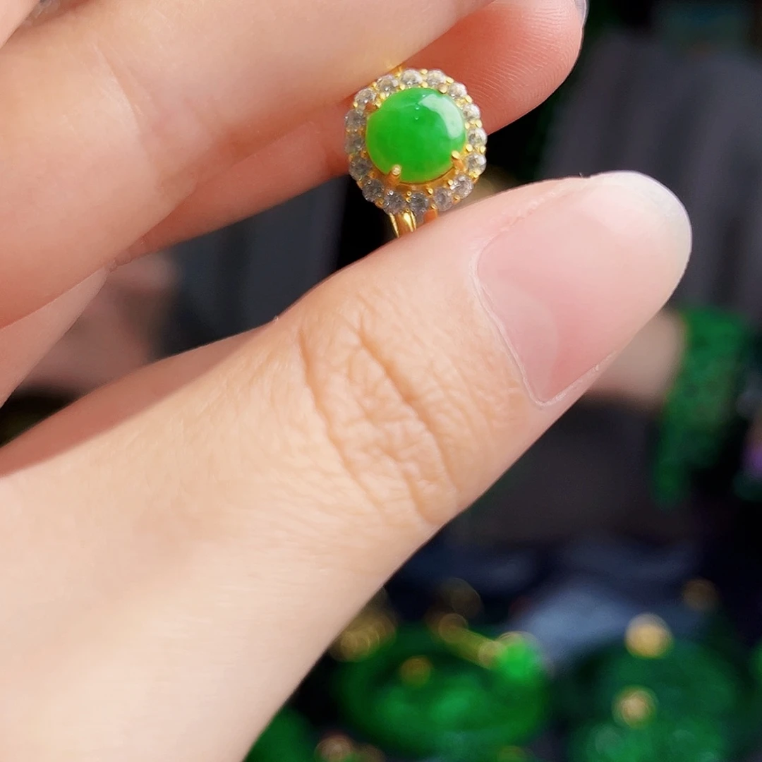 颈饰银S925镶嵌翡翠多样性