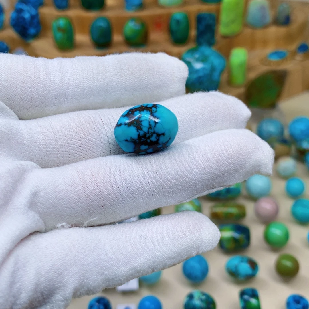 绿松石未镶嵌三彩随行