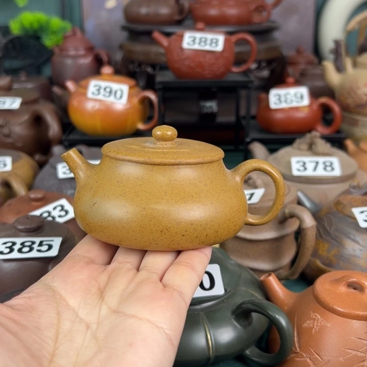 紫砂茶壶紫砂紫砂。