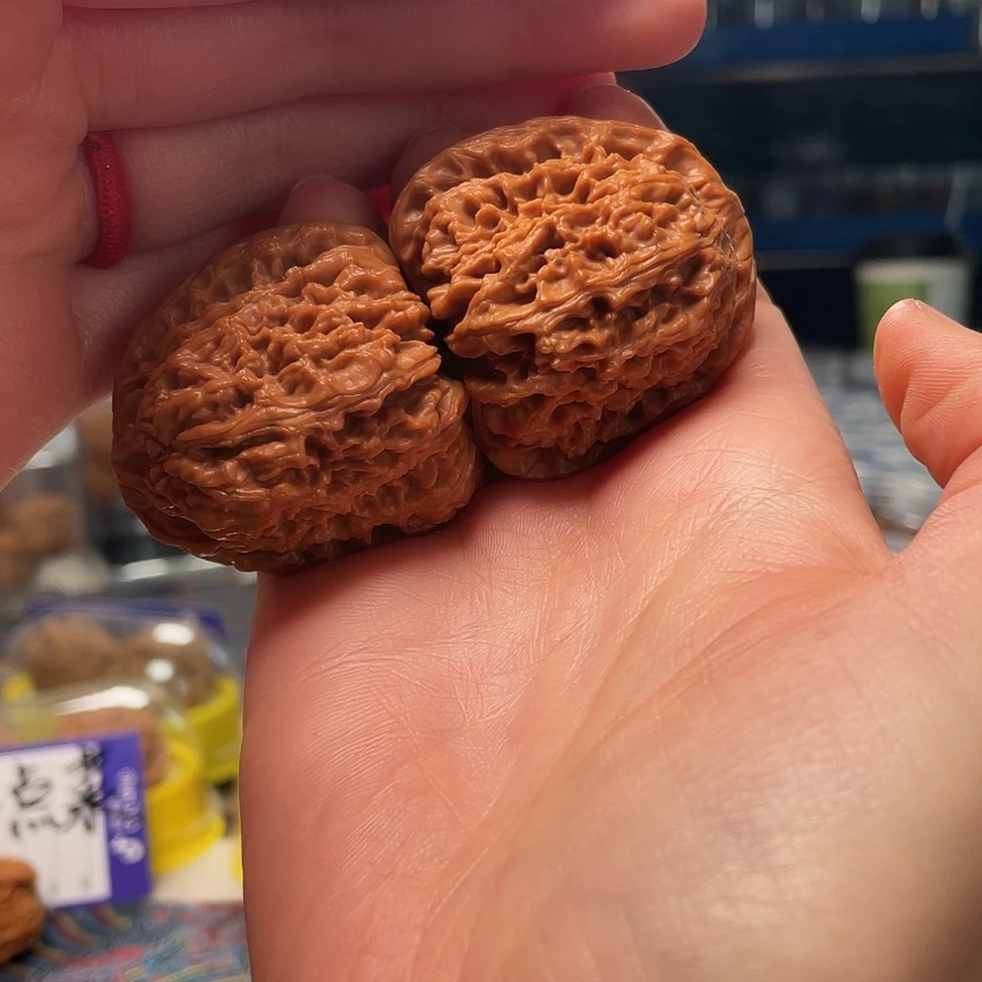 文玩核桃把件钱*天南疆44