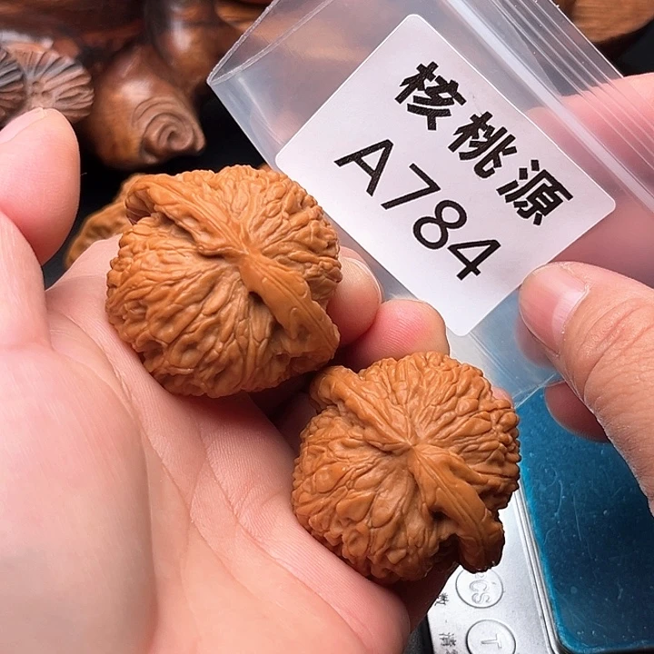吊坠文玩核桃白狮子43