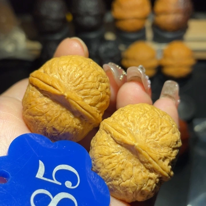 龙珠31尺寸核桃。