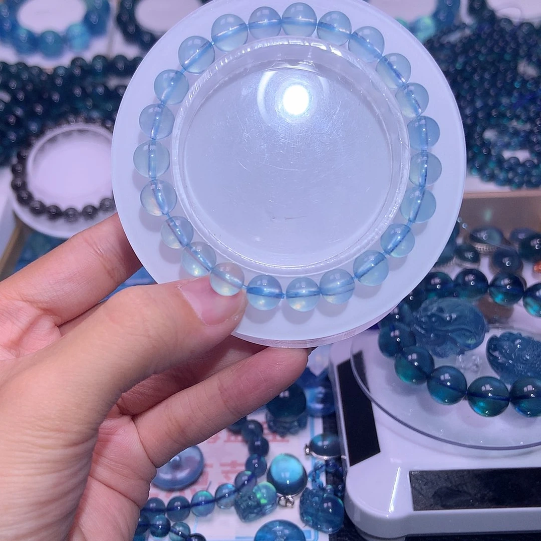 未镶嵌手串水晶小*海蓝宝冰川蓝7mm260元