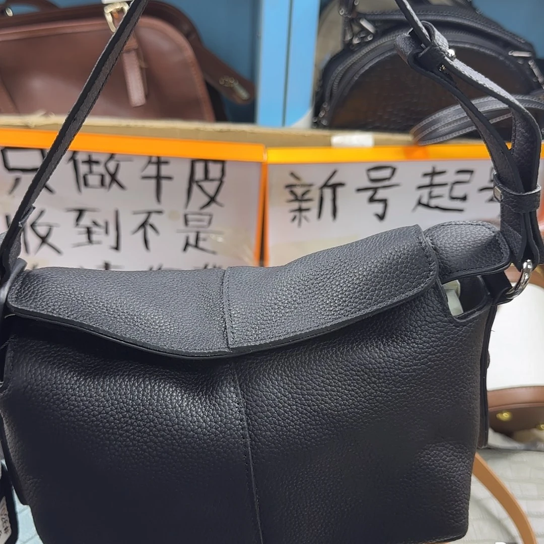 头层牛皮小牛皮小牛皮（革）黄牛皮（革）