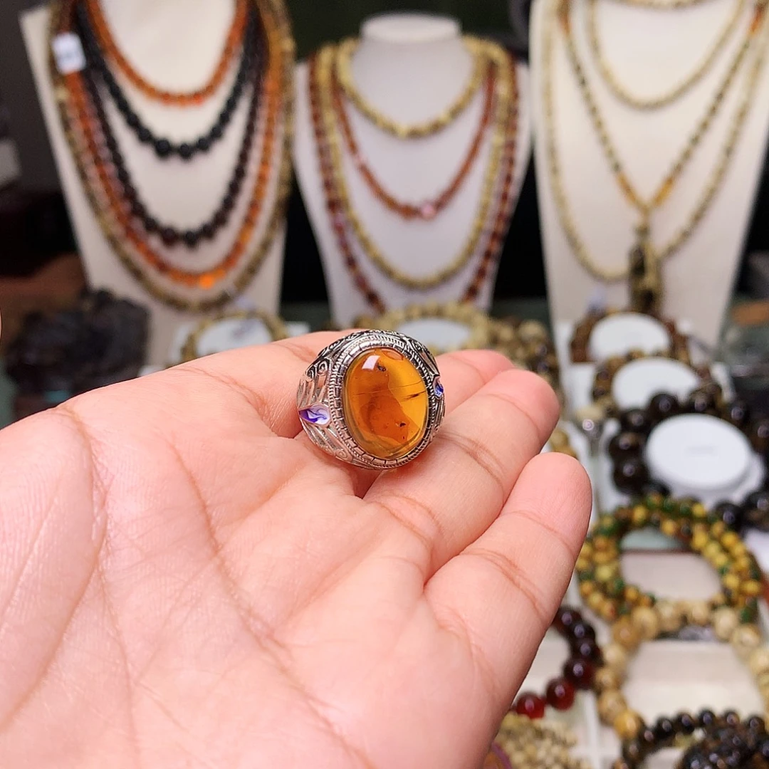 琥珀未镶嵌裸石虫珀戒指400