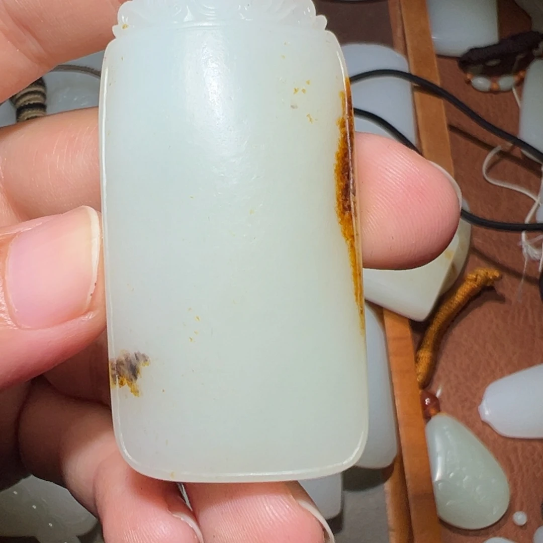 西***龙和田玉未镶嵌挂件