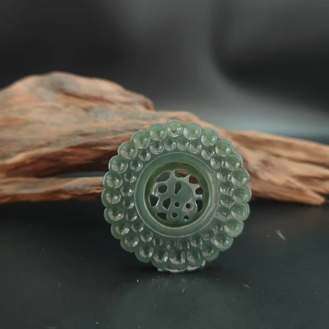 Q和田玉时来运转吊坠2533