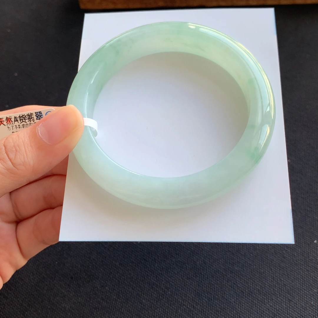 未镶嵌手镯翡翠翡翠