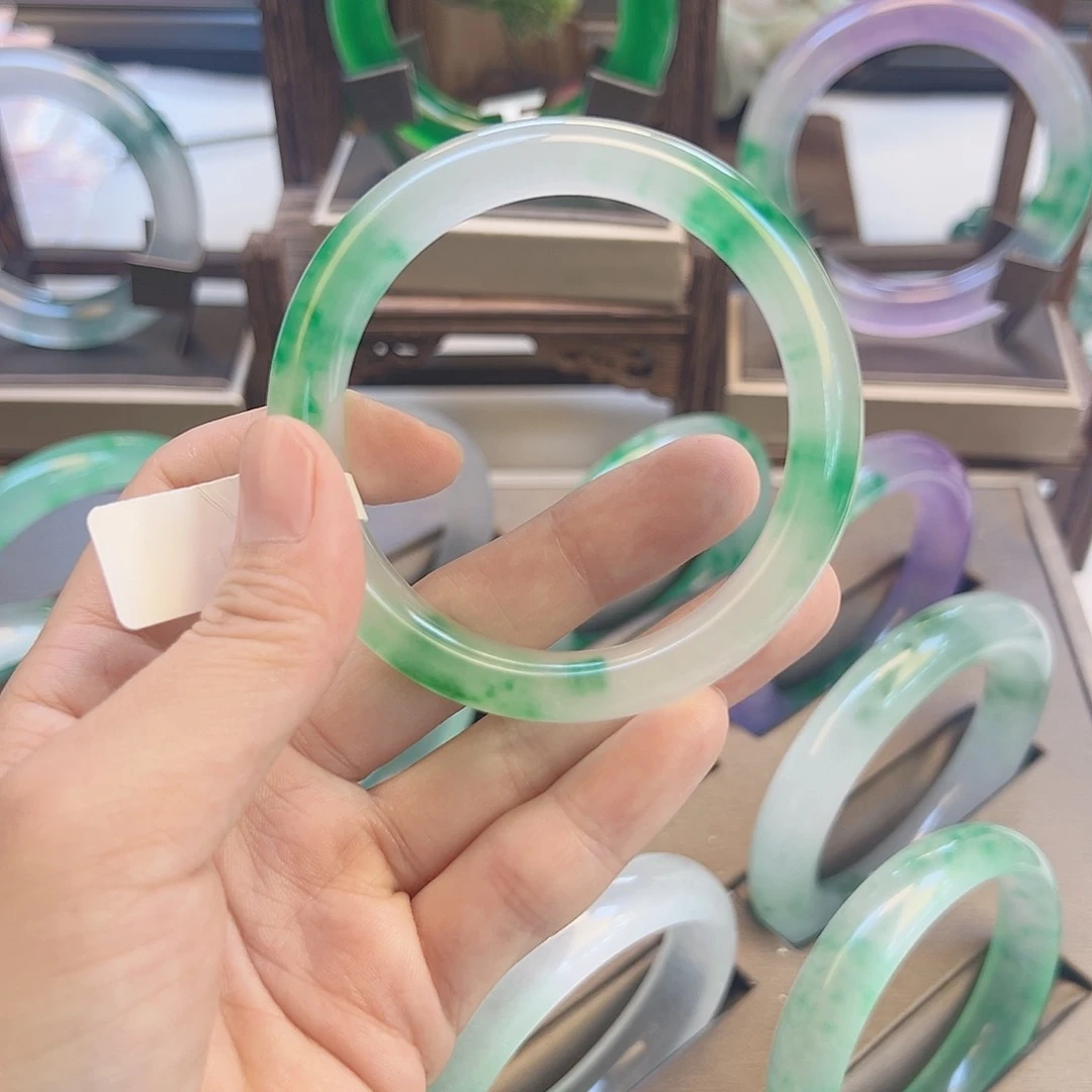 无非金属绿色飘花