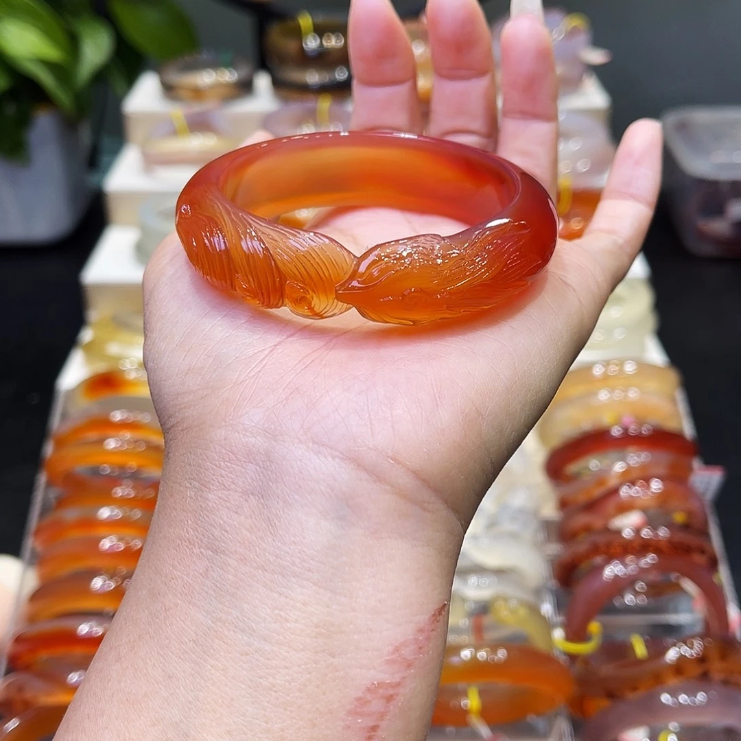 玛瑙/玉髓未镶嵌手镯