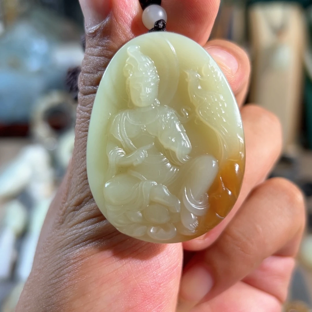 和田玉未镶嵌颈饰且未料