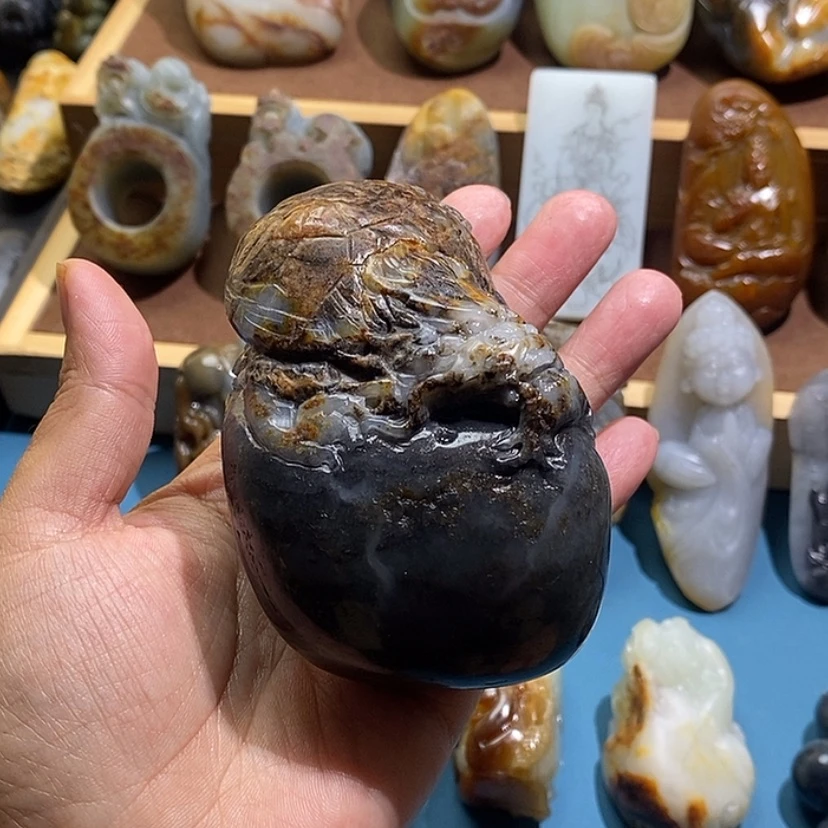 【闪购商品】和田玉未镶嵌把件街