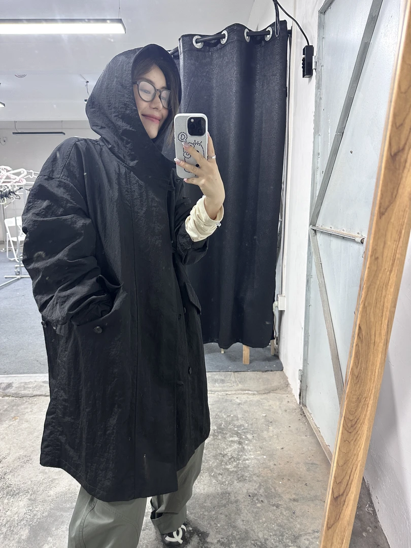 【ZHANGDAYUN】8338#【Ins博主高级感连帽侧扣风衣】