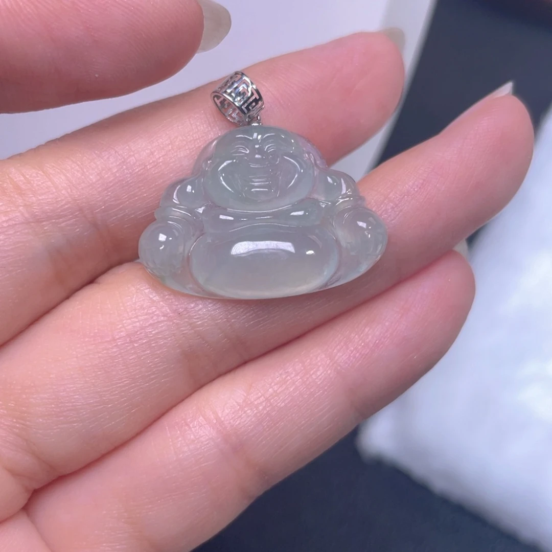 颈饰18K金镶嵌翡翠翡翠