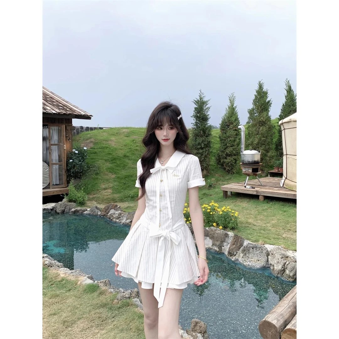 学院风系带蝴蝶结条纹百褶裙夏季法式甜美修身显瘦短袖连衣裙女夏