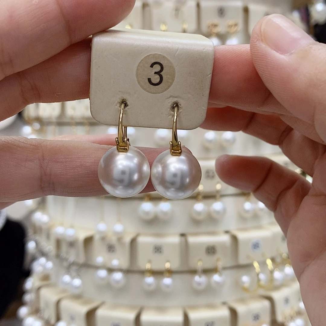 淡水珍珠银S925镶嵌耳饰