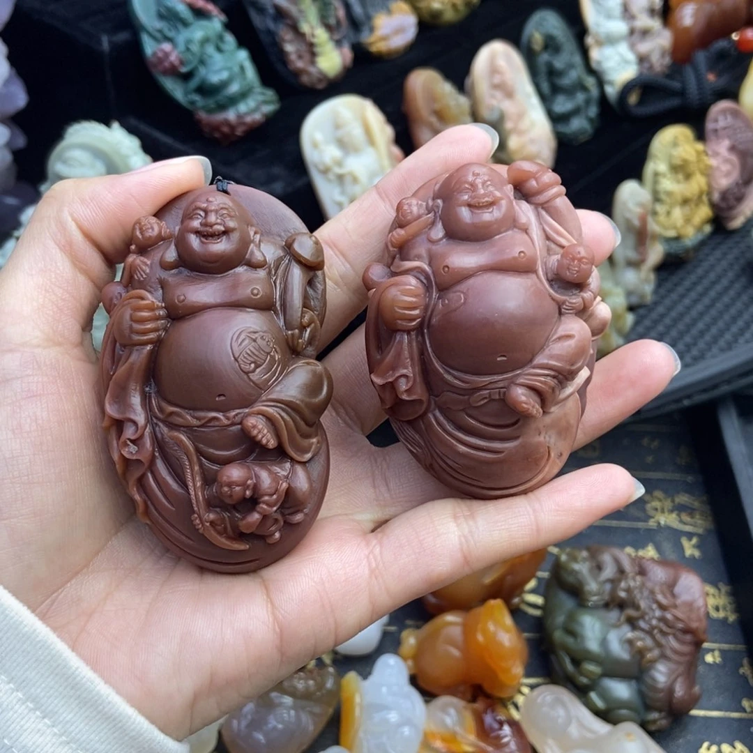 石英质玉挂件未镶嵌何*以