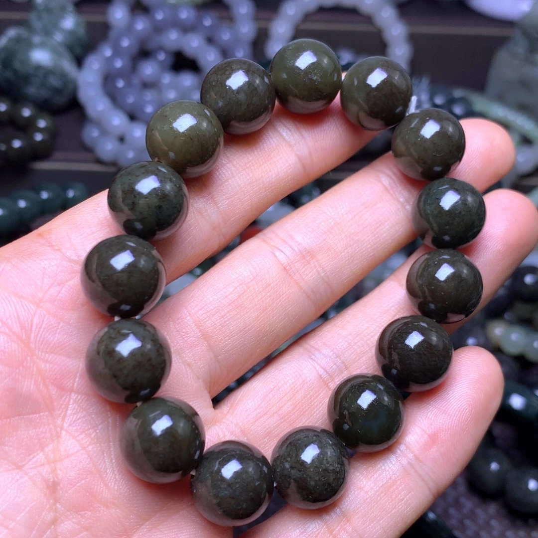 和田玉未镶嵌手串