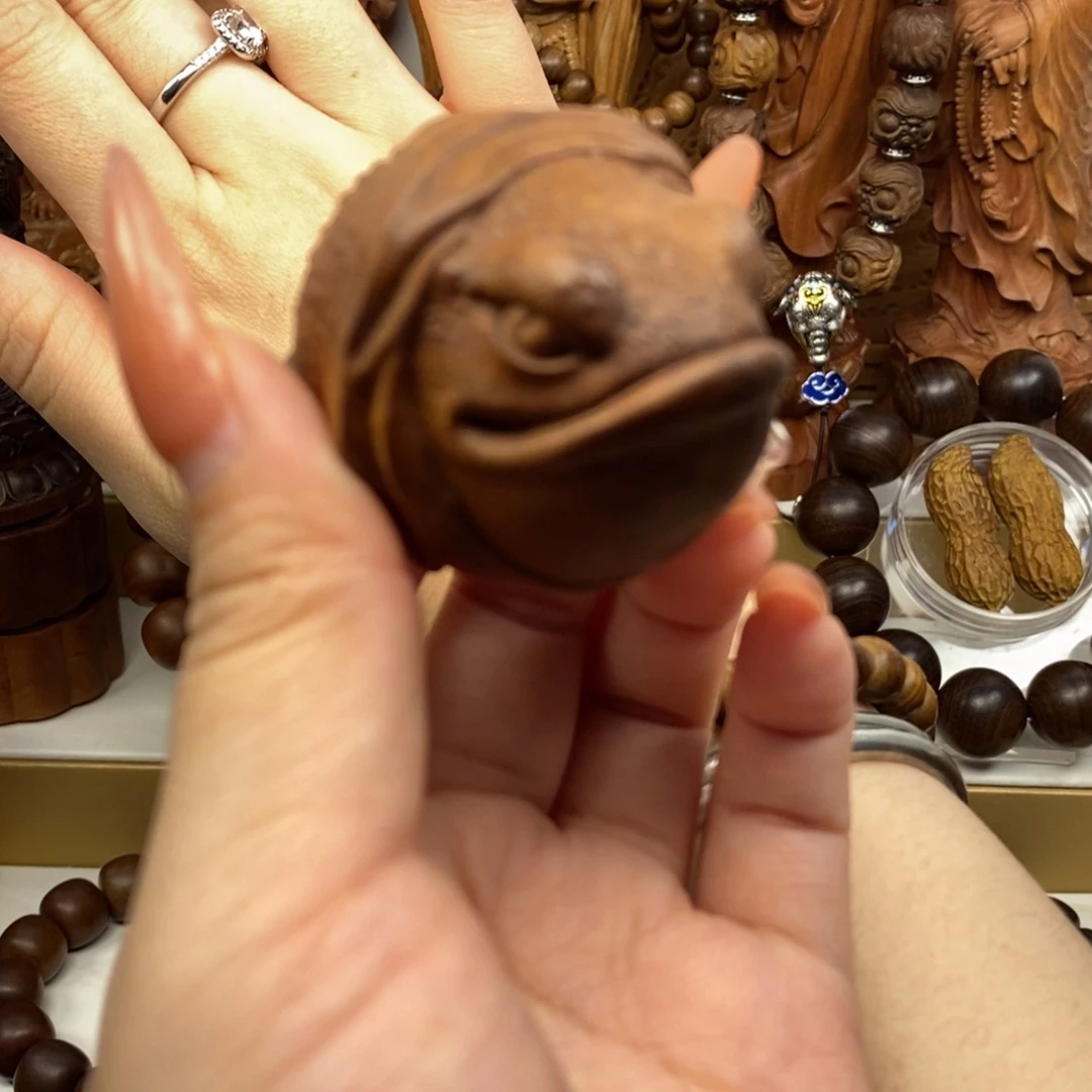 檀香木手串/手链迈索尔老山檀香手把件奶香，瑕