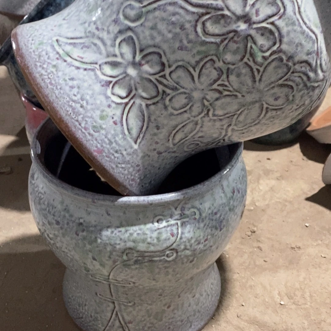 红陶瑕疵20-22两个