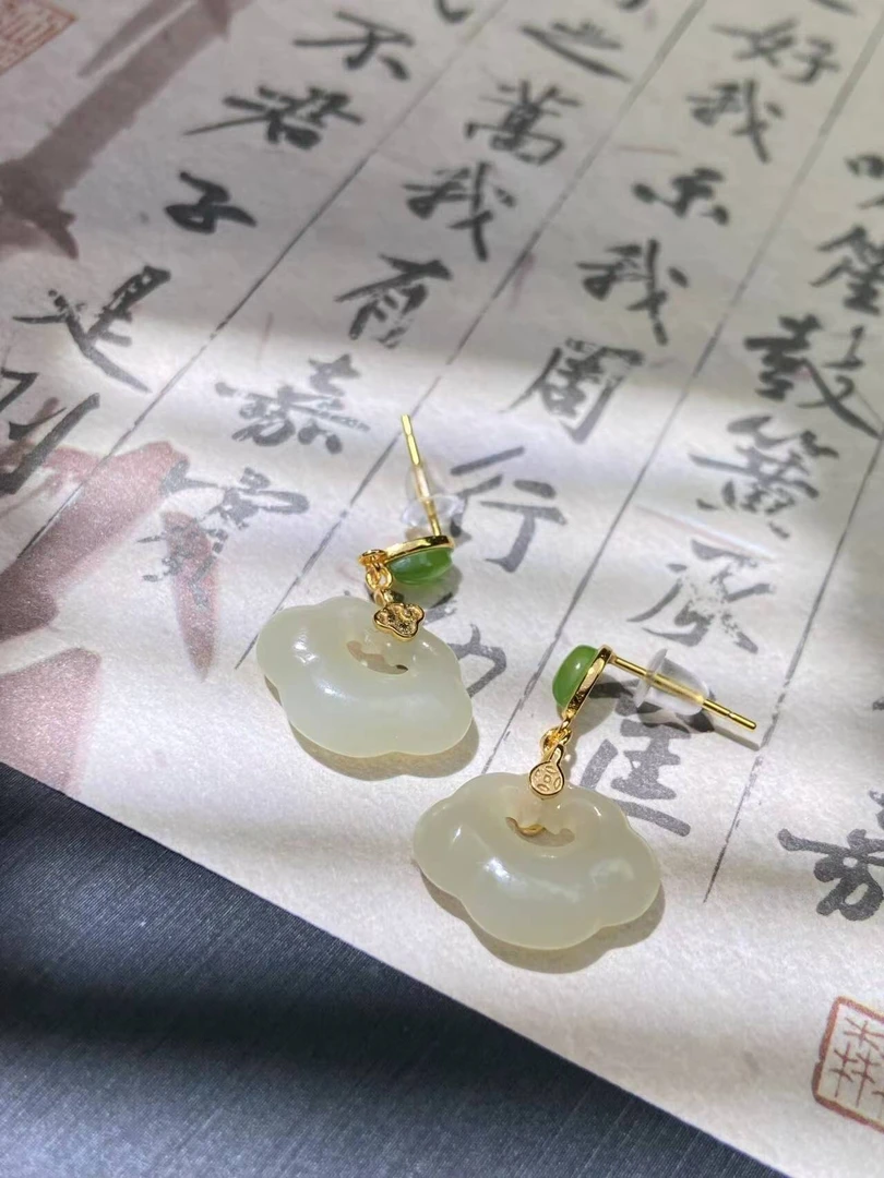 和田玉如意耳钉（多样性发一）AA2504010017