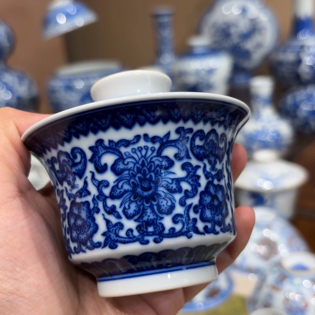 瓷缠枝花卉盖碗福利 油