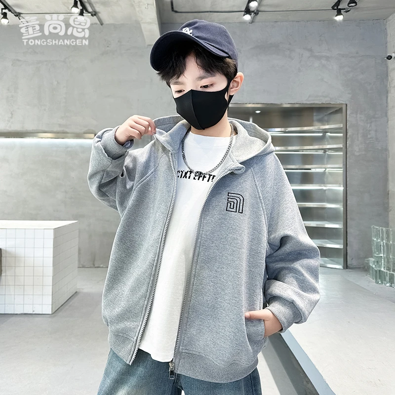 儿童外套春秋款2025新款男童连帽上衣大童春装衣服男孩潮帅气童装