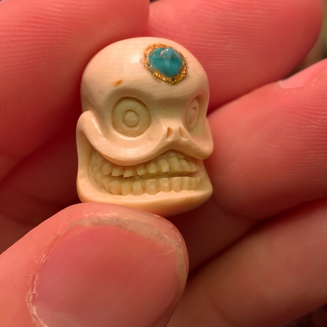 木文玩配饰隔珠三通长毛雕刻尸托林