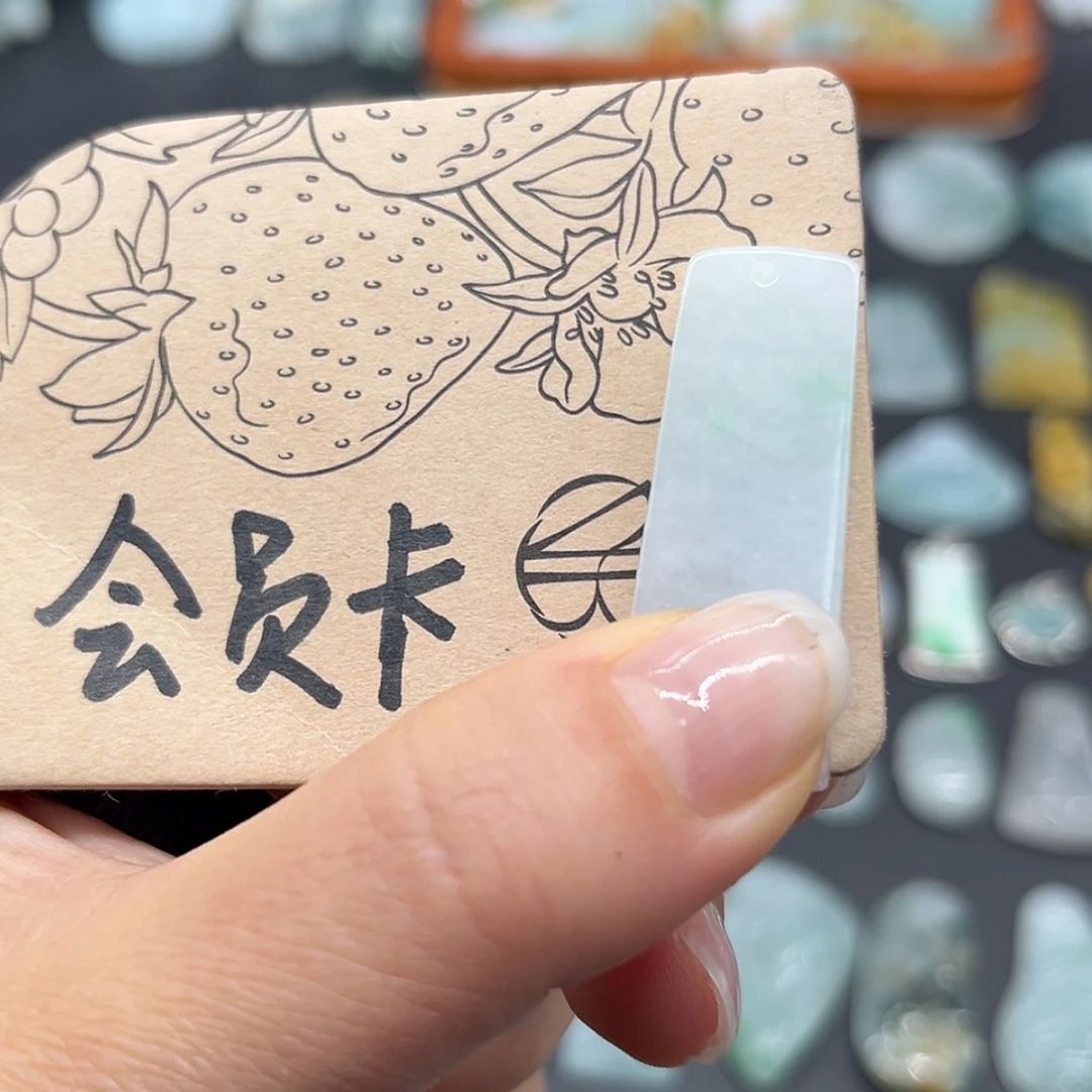 【闪购商品】翡翠颈饰未镶嵌昕*预存