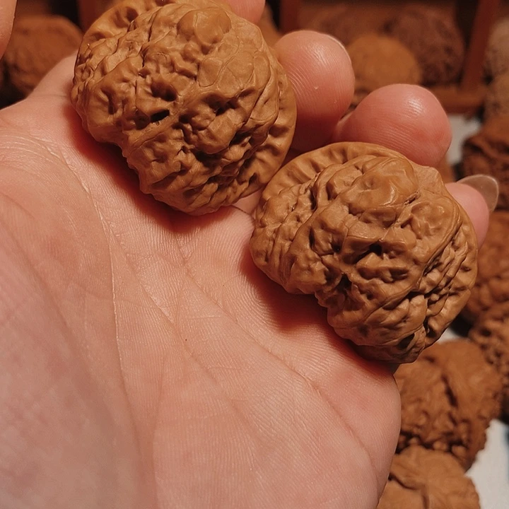 【闪购商品】文玩核桃吊坠乐**欢蛤蟆头