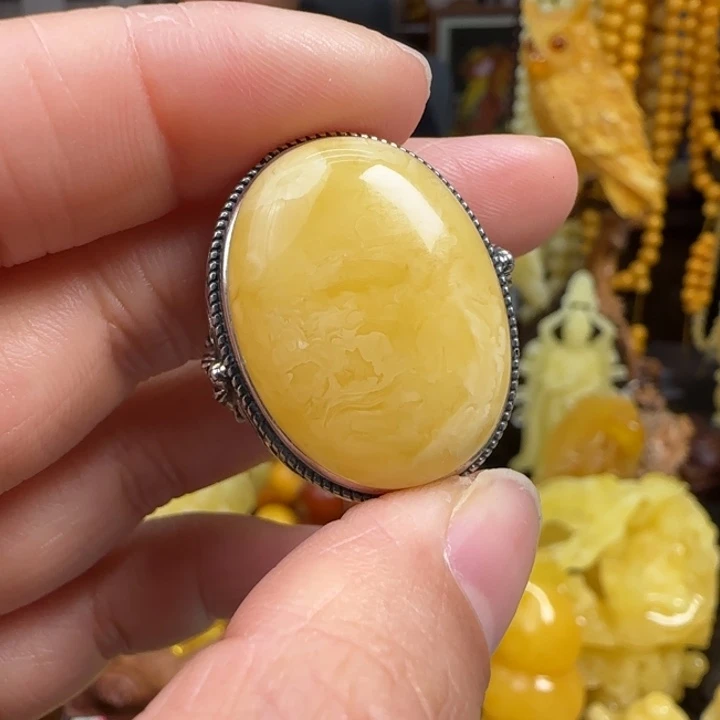 蜜蜡珠宝奇石未镶嵌