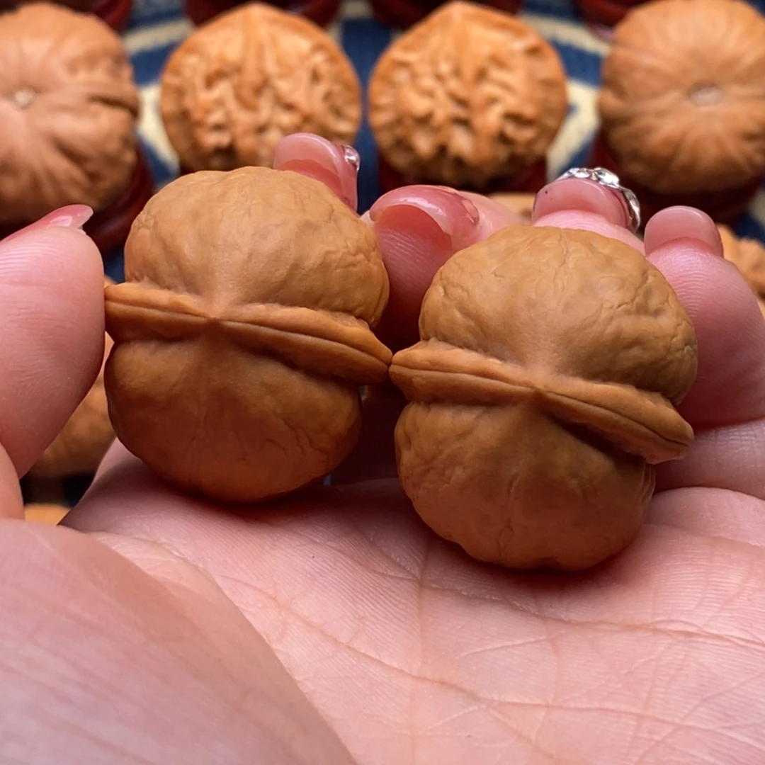 文玩核桃把件精品小手捻