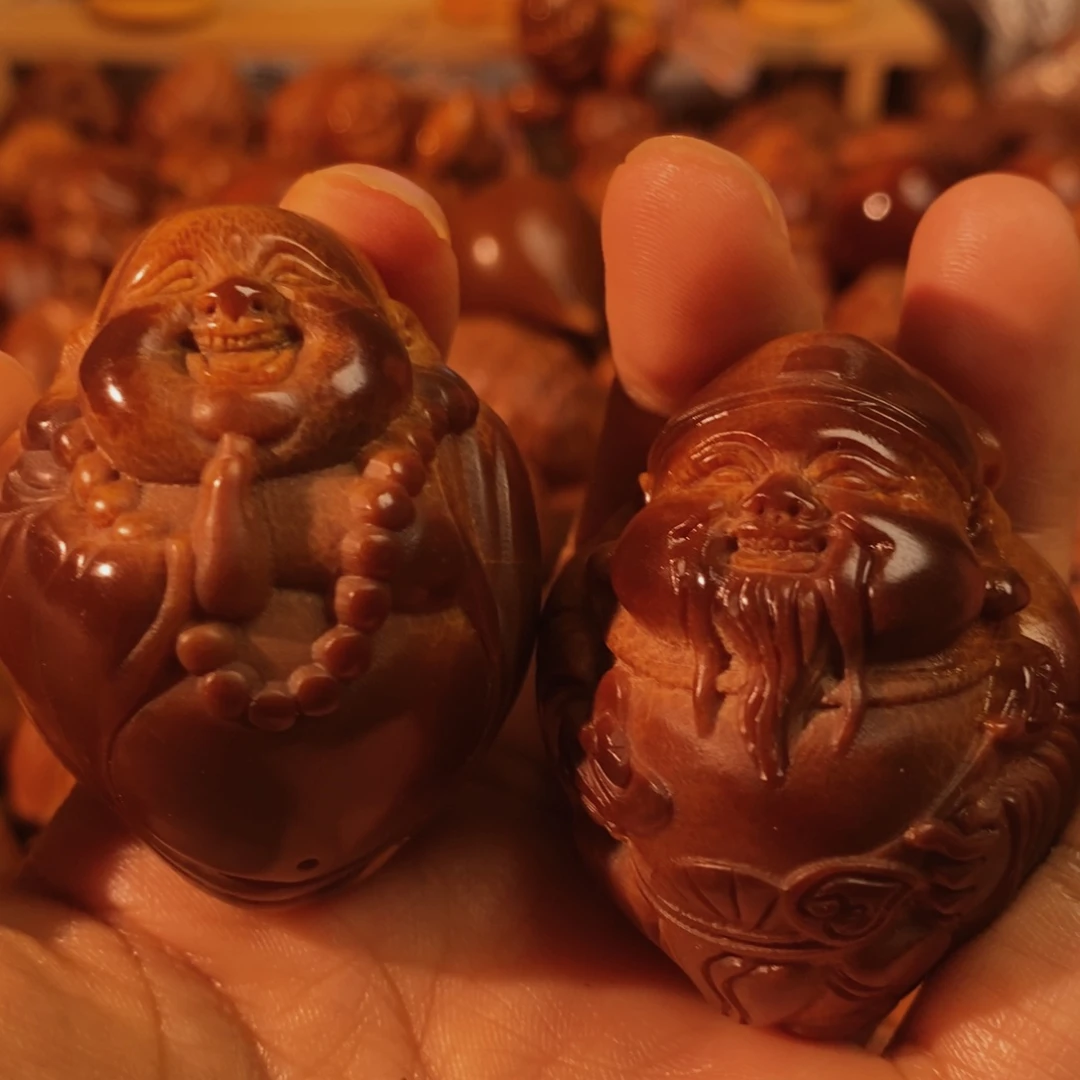 橄榄核把件用****7财迷微瑕