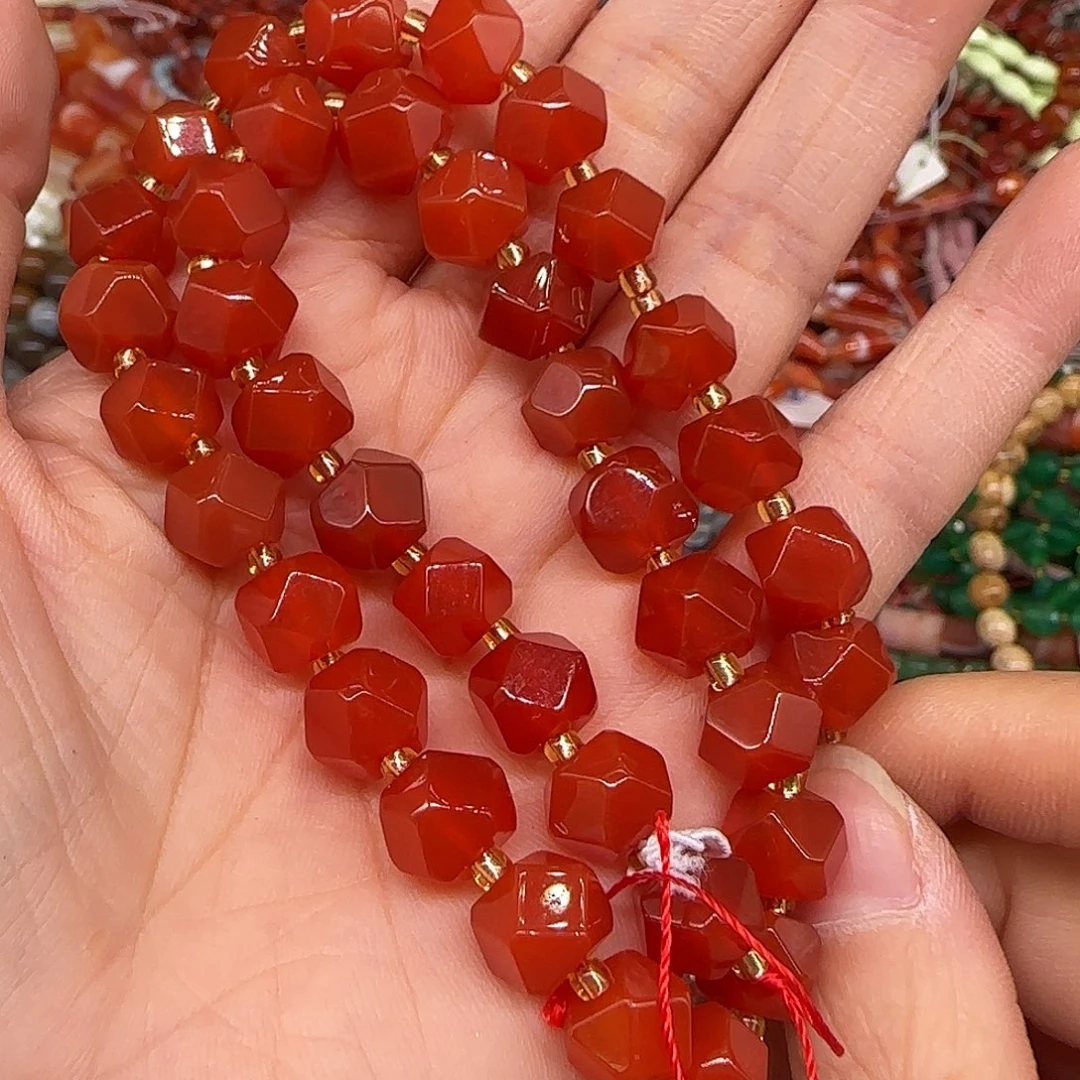 玛瑙/玉髓合金珠宝半成品红玛瑙9mm八棱一条