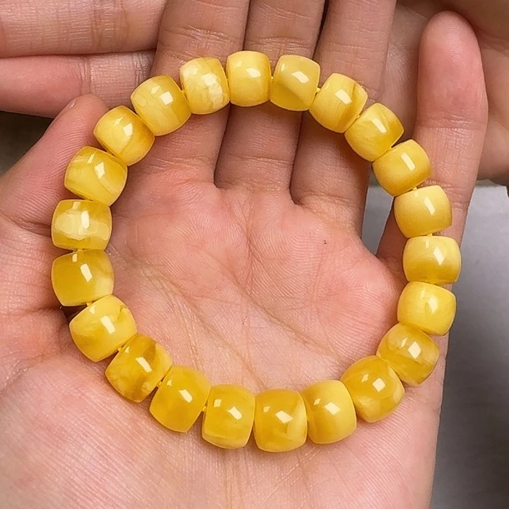 我***孩蜜蜡未镶嵌手串手串