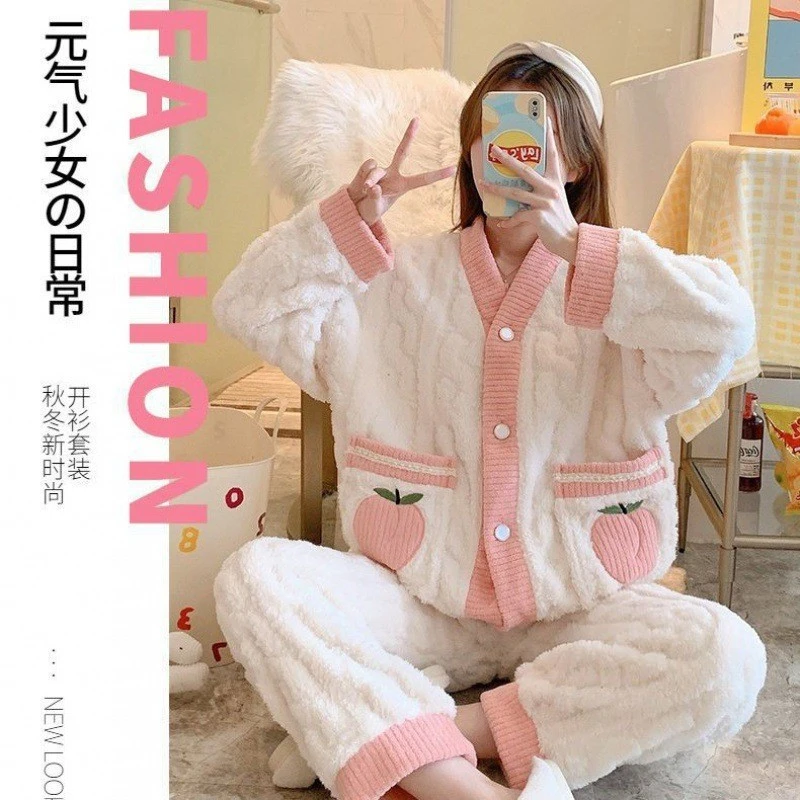 秋冬加厚乌龙桃睡衣少女长袖长裤小香风法兰绒套装家居服加厚保暖