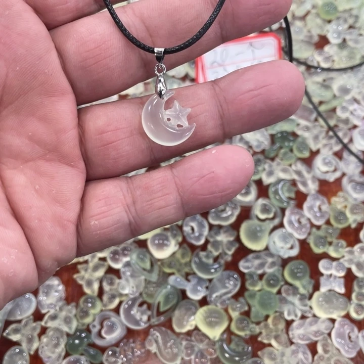 蛇纹石玉合金颈饰