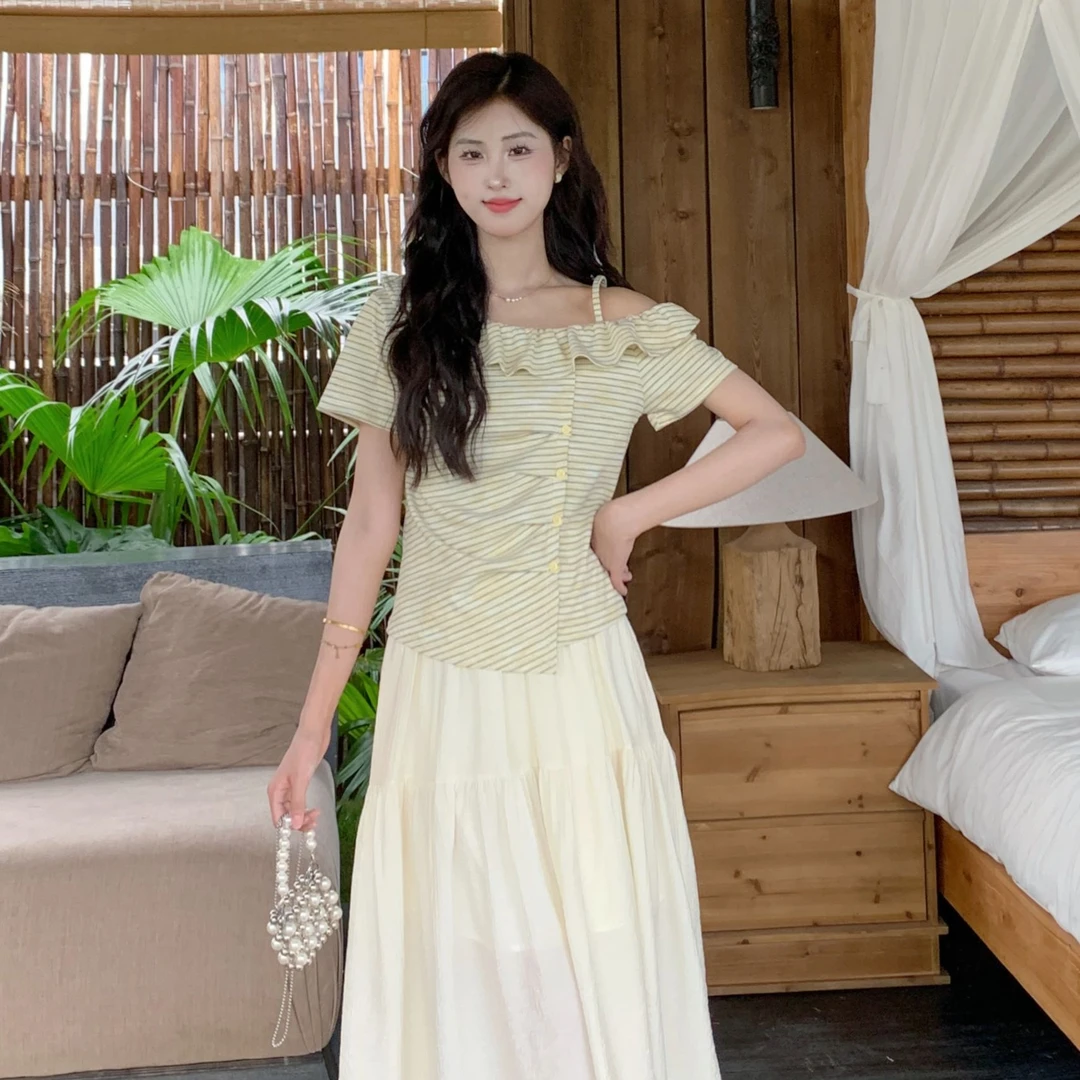 慕兔法式条纹荷叶边吊带设计感衬衫女2025夏季新款百搭显瘦上衣