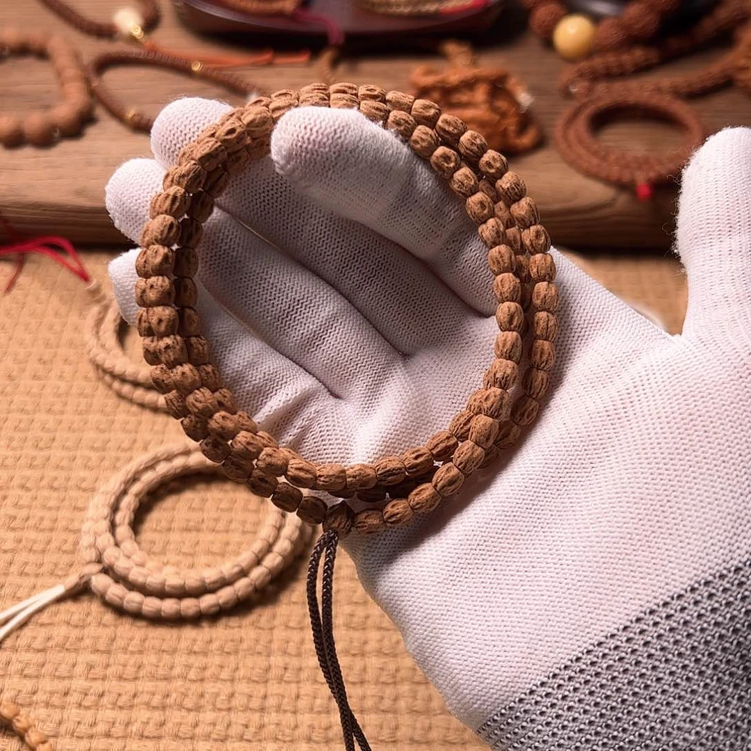 柏香籽/百香籽吊坠阿**?