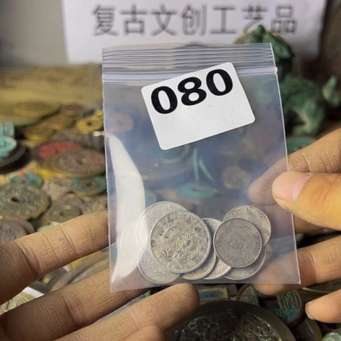 铜雕**光复古文创工艺品