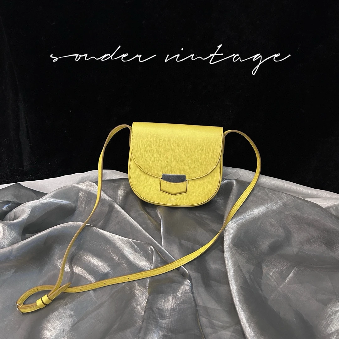 95新 Celine/思琳 Celine小鸡黄斜挎包