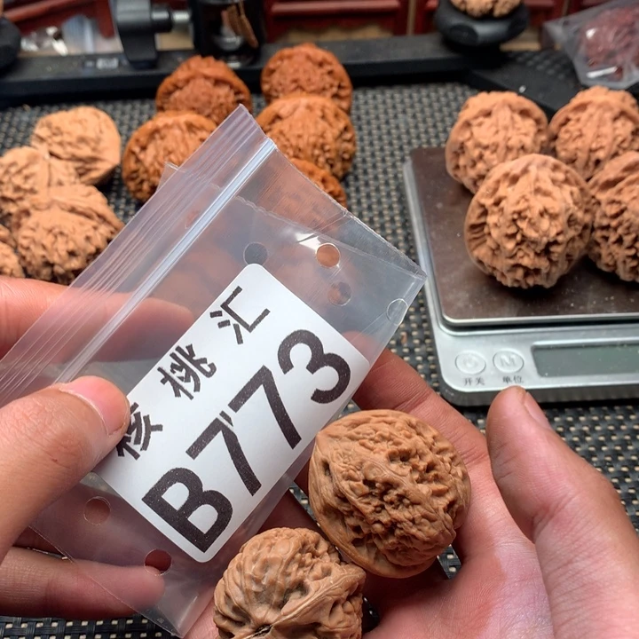 吊坠文玩核桃凤凰台
