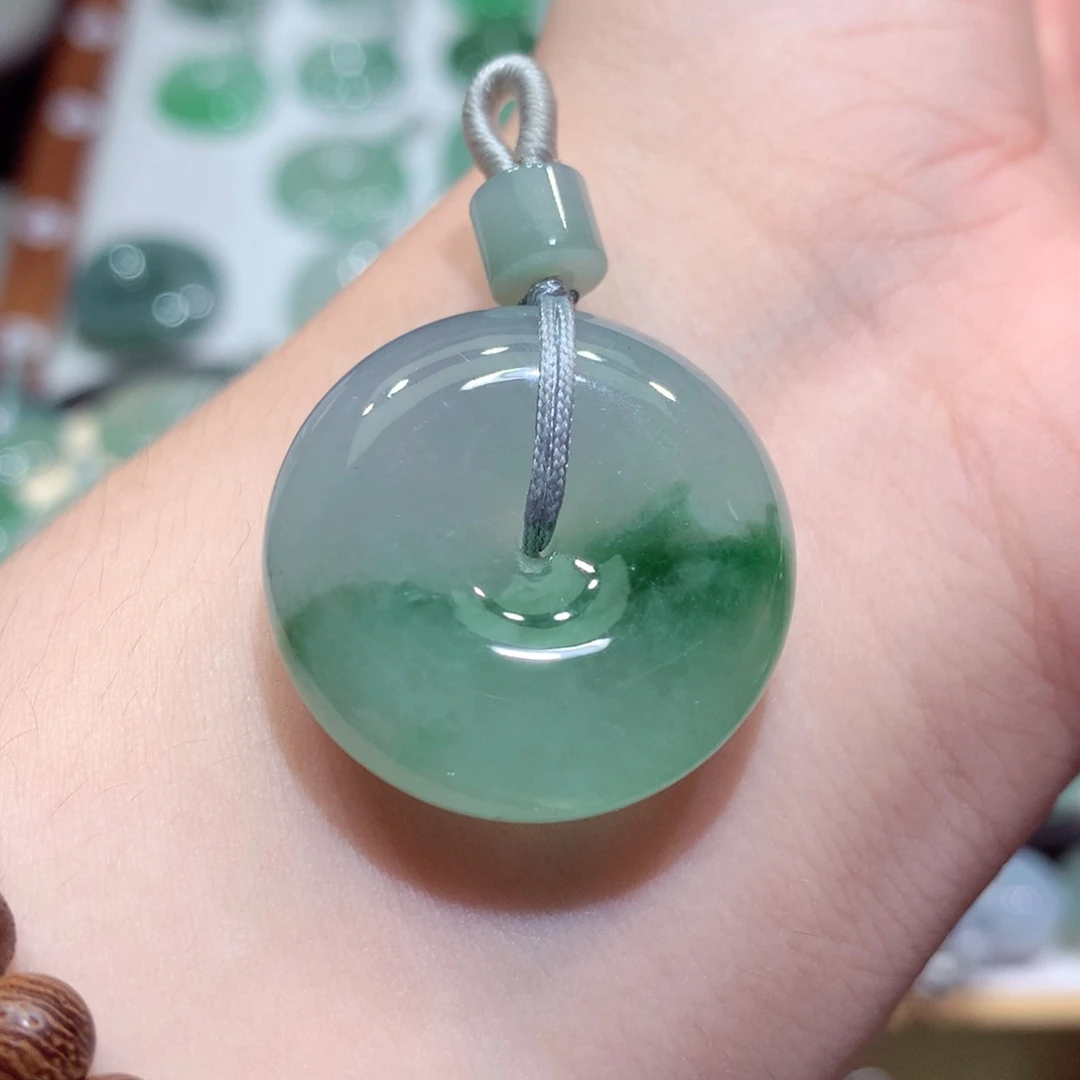 翡翠未镶嵌颈饰18