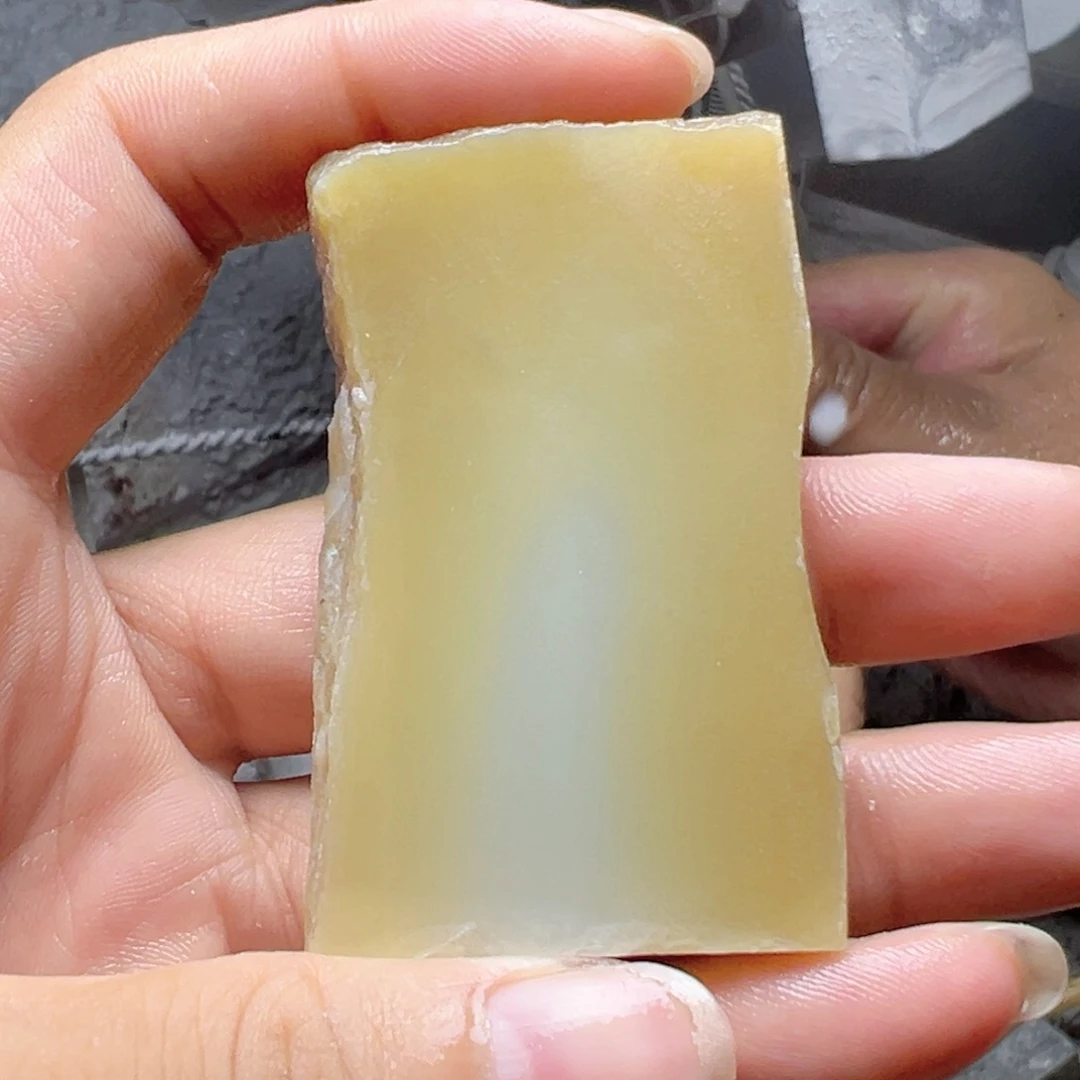 闳***美挂件未镶嵌定制和田玉