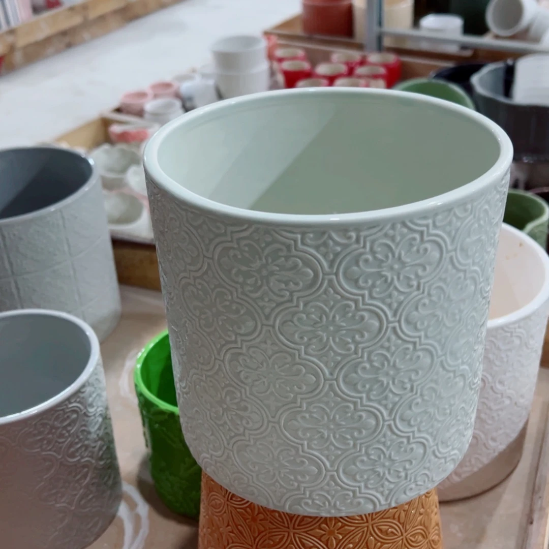 有孔，陶瓷花盆满10米包邮发货