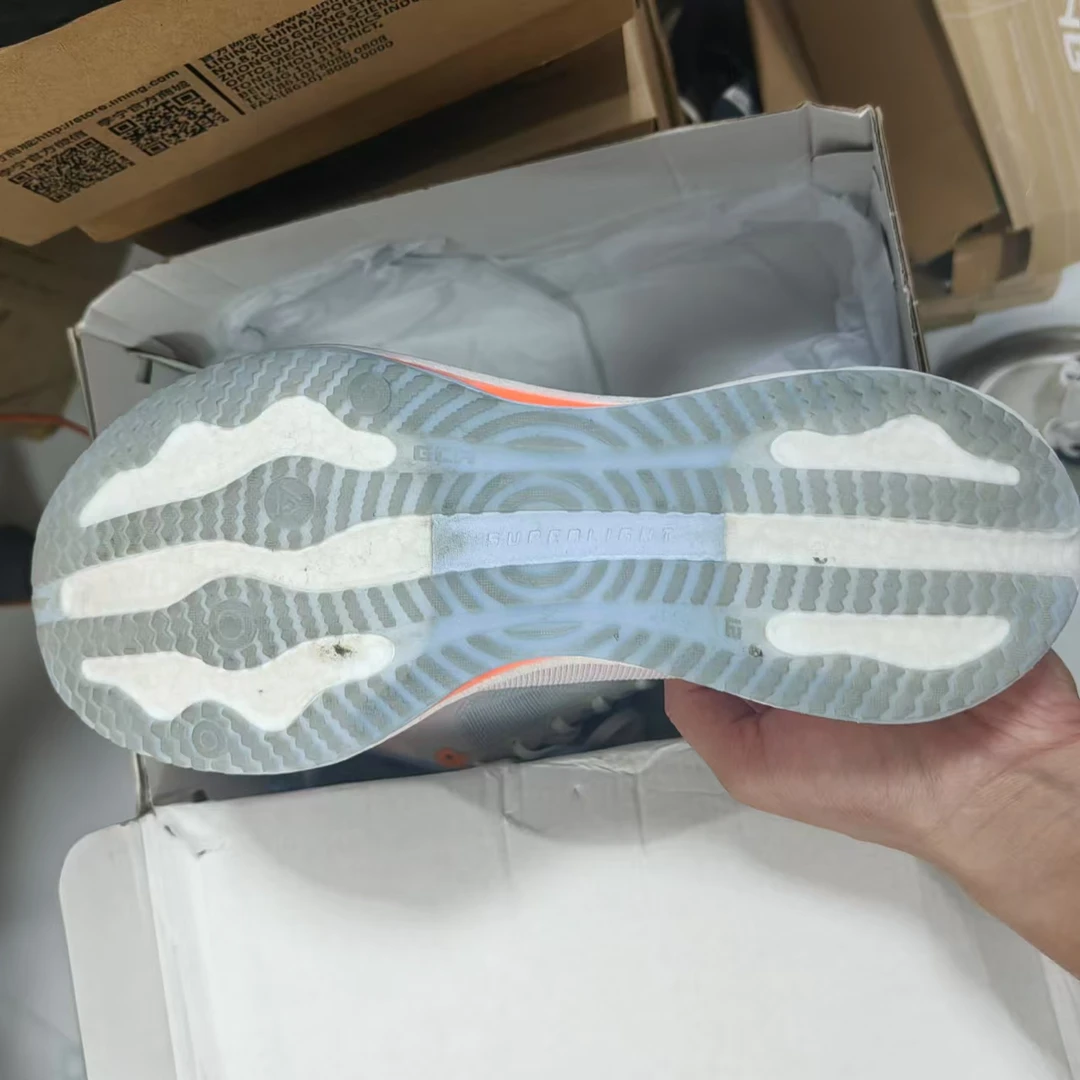 《B品以直播展示为准》（X375)李宁运动鞋 鞋底脏 ARBU001