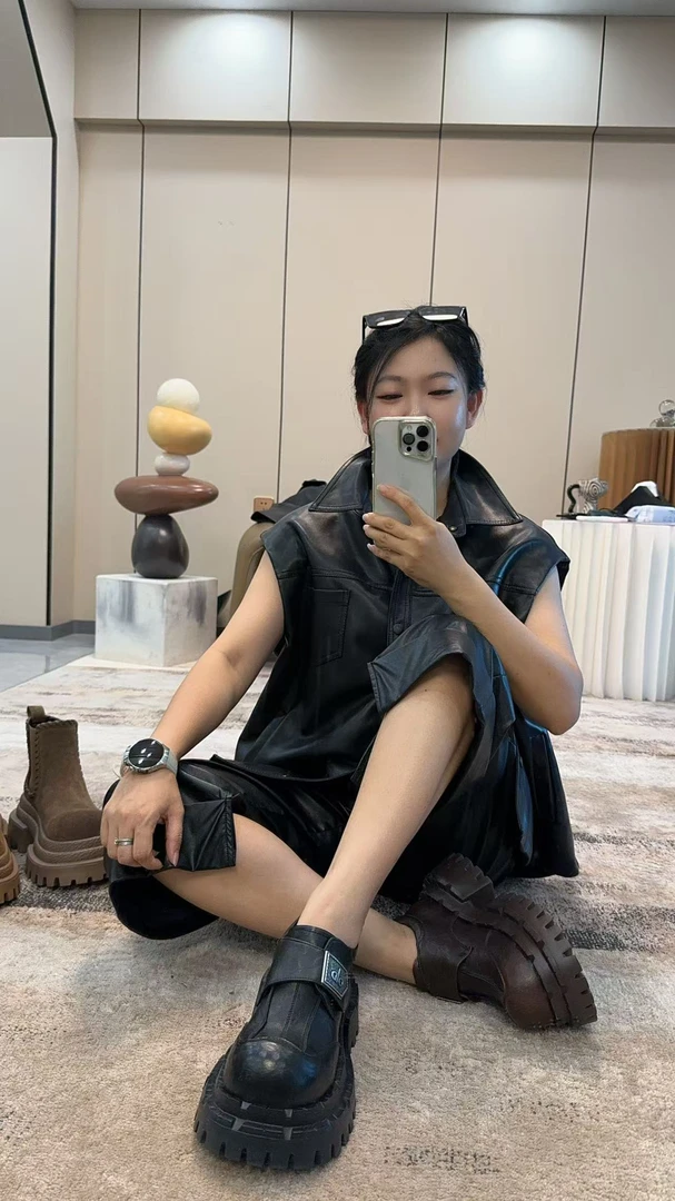 唐小肉秋季法式宽松型马夹时尚韩版个性黑色宽松