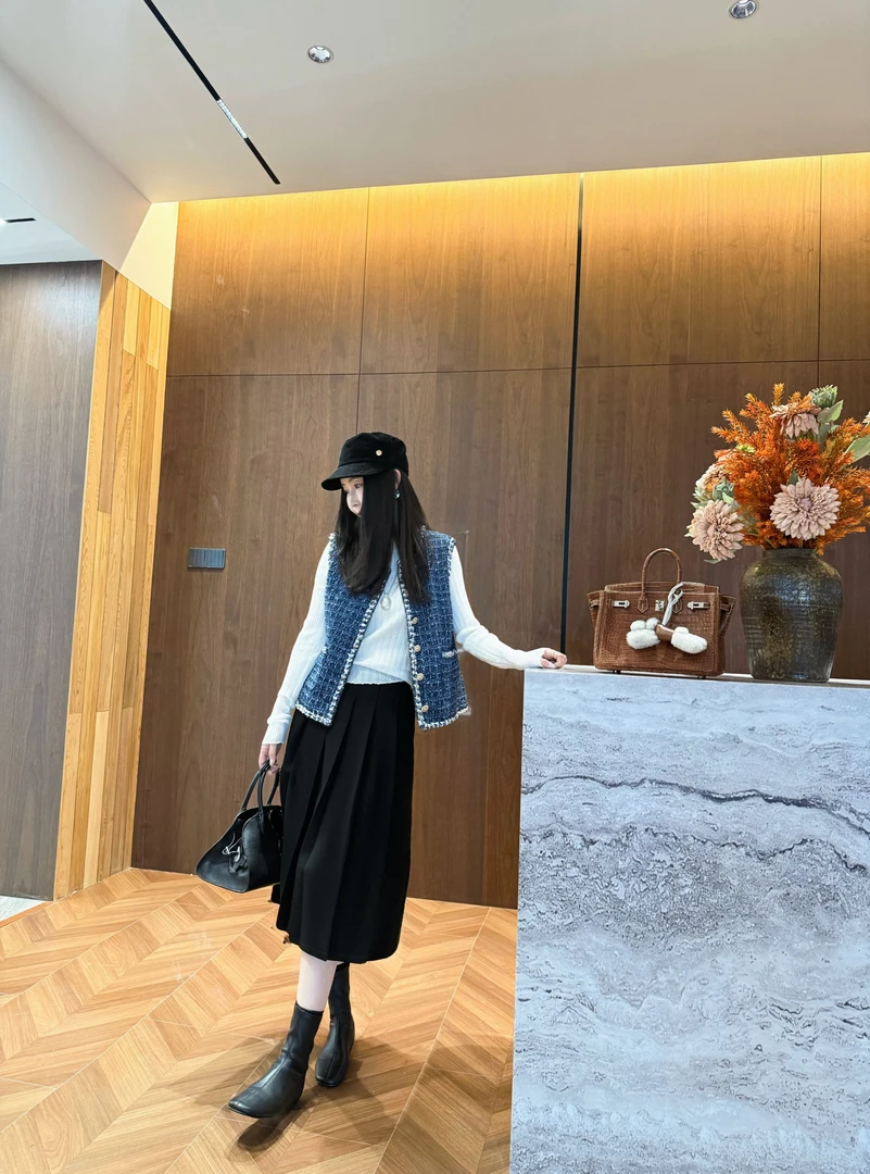 【松烟】秋季蓝色新款百搭时尚气质绵羊毛小香风马甲 YW266