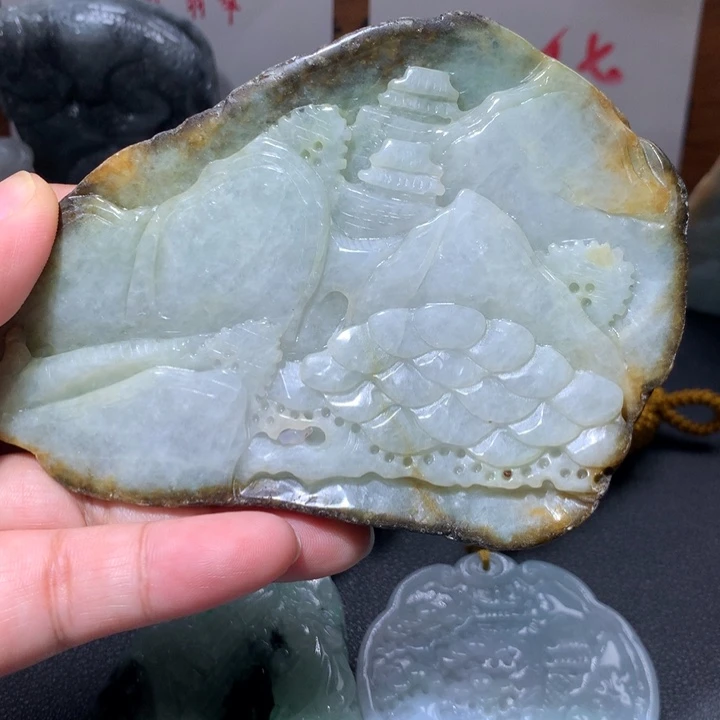 翡翠未镶嵌颈饰保真天然A货翡翠