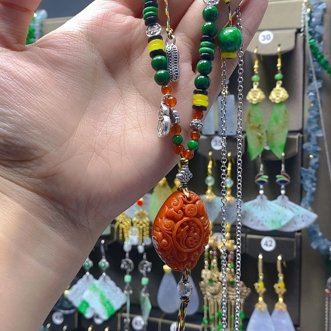 颈饰未镶嵌翡翠翡翠